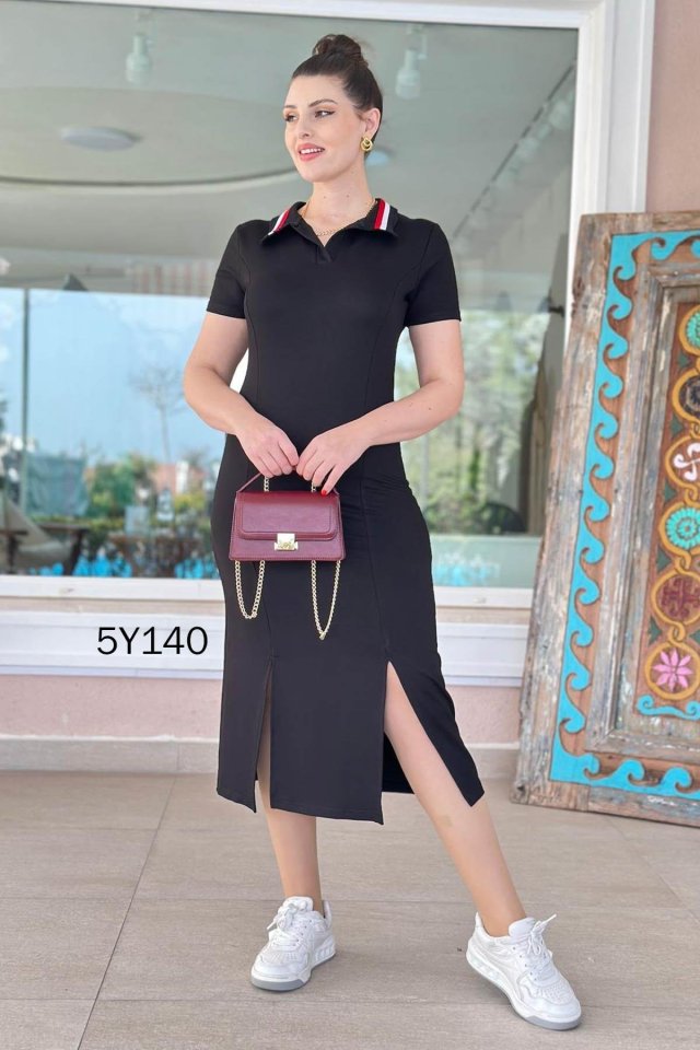 9dfc90668d904cac320c0deede0d1784 blank