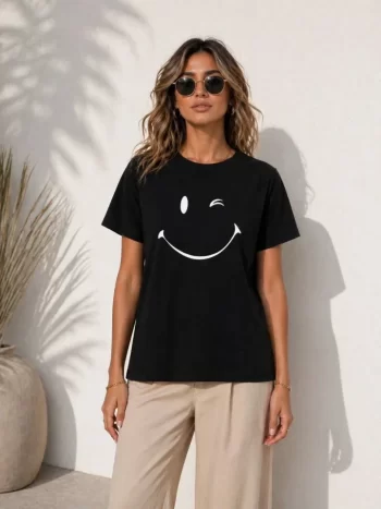 Minimal Gülümseyen Yüz Baskılı Tişört Kısa Kol Yazlık T-Shirt - Siyah