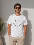 Erkek Minimal Gülümseyen Yüz Baskılı Tişört Kısa Kol Yazlık T-Shirt – Beyaz