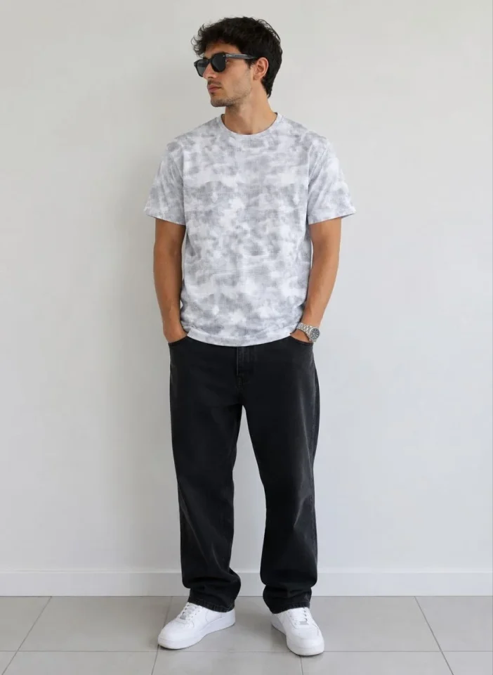Erkek Batik Desenli Tişört Bisiklet Yaka Kısa Kol Regular Fit T-shirt - Gri Erkek Batik Desenli Tişört Bisiklet Yaka Kısa Kol Regular Fit T-shirt - Gri