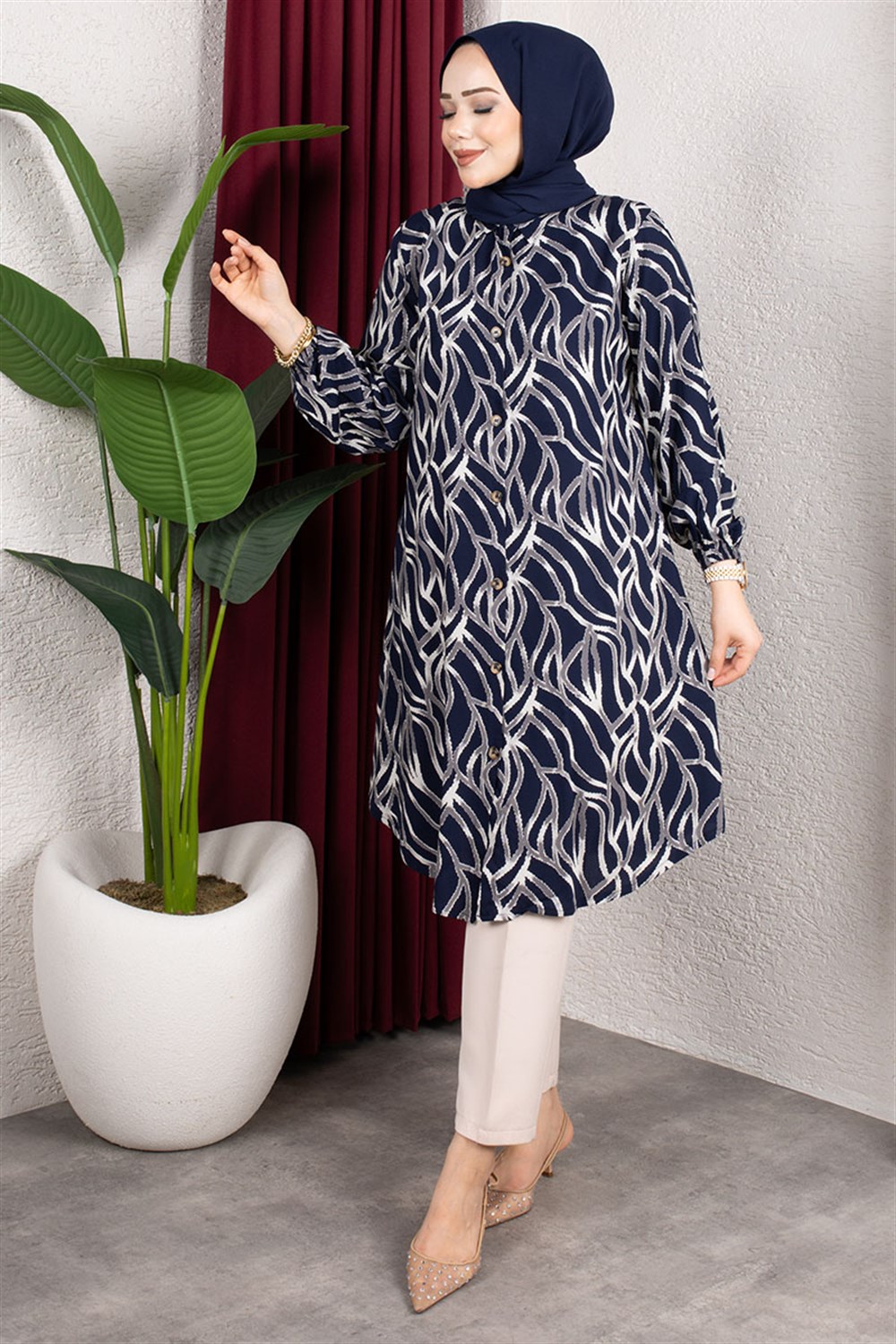 desenli-boydan-dugmeli-tunik-lacivert-393394-79-B blank