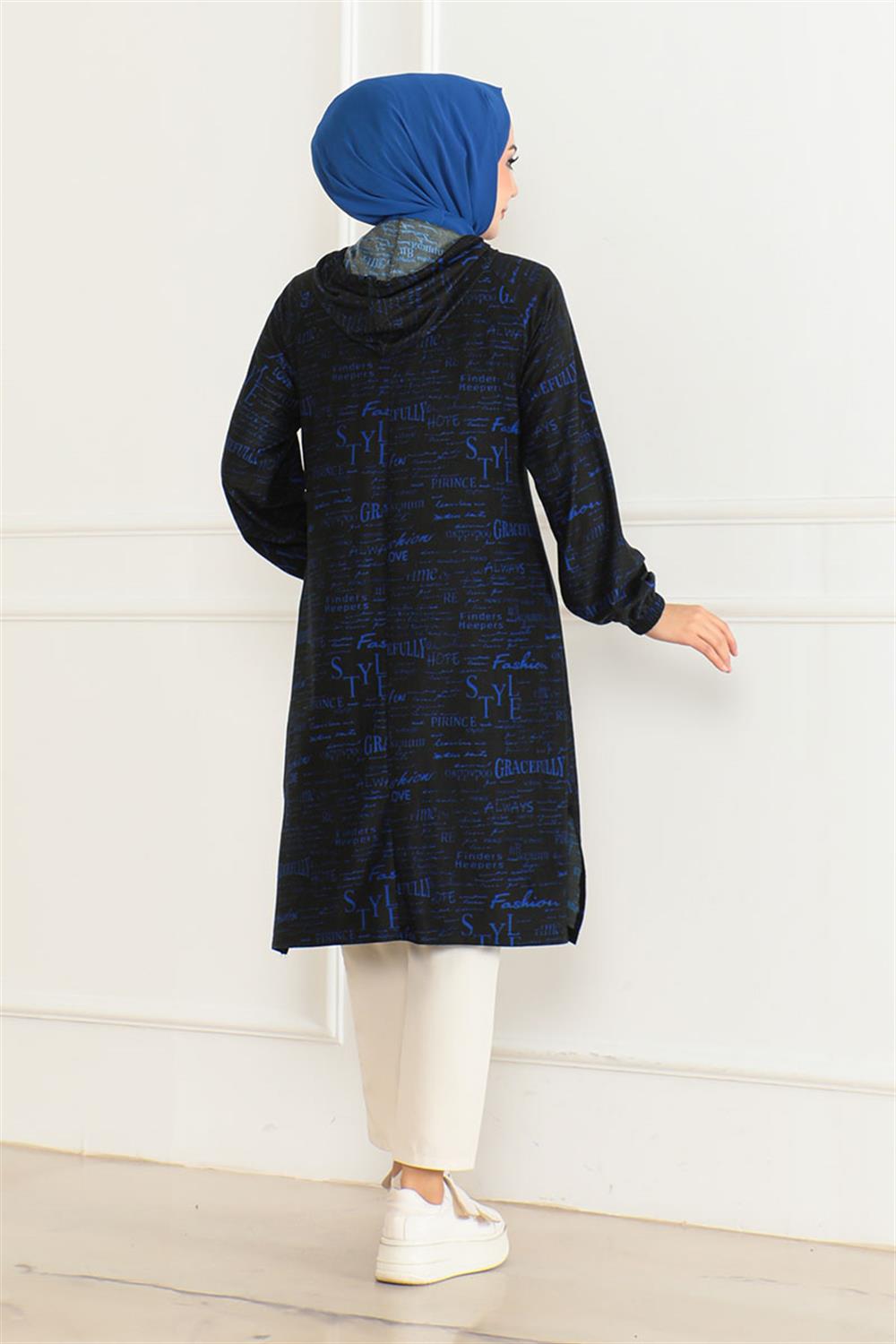 desenli-kapsonlu-spor-tunik-saks-mavisi-siyah-392410-79-B blank