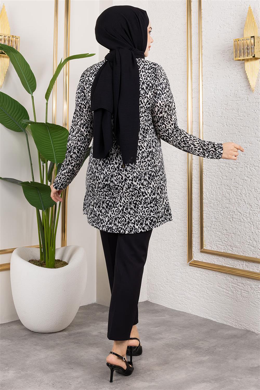 desenli-tesettur-tunik-siyah-392246-79-B blank