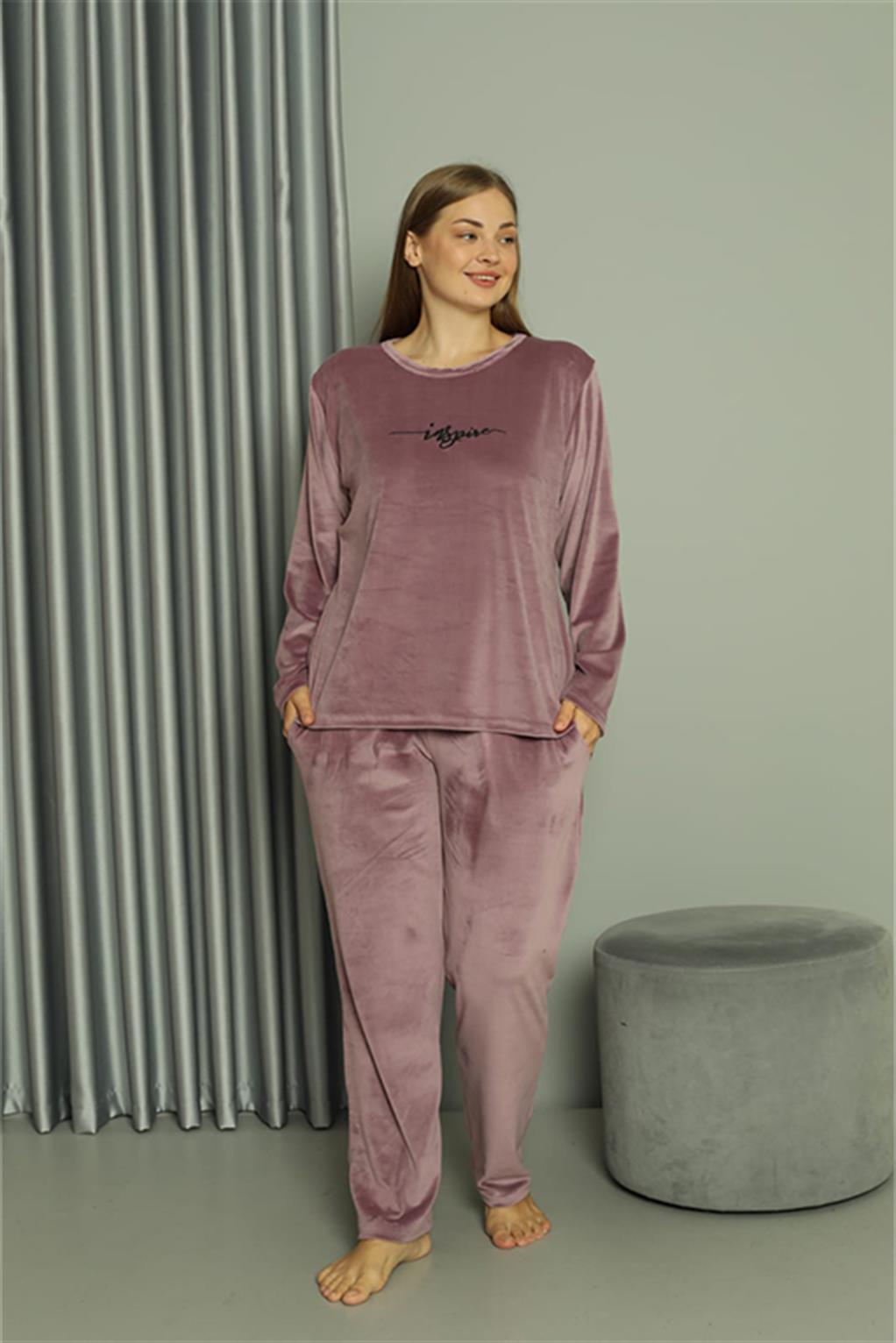 moda-cizgi-buyuk-beden-kadin-kadife-mor-pijama-takim-20628-383814-77-B blank