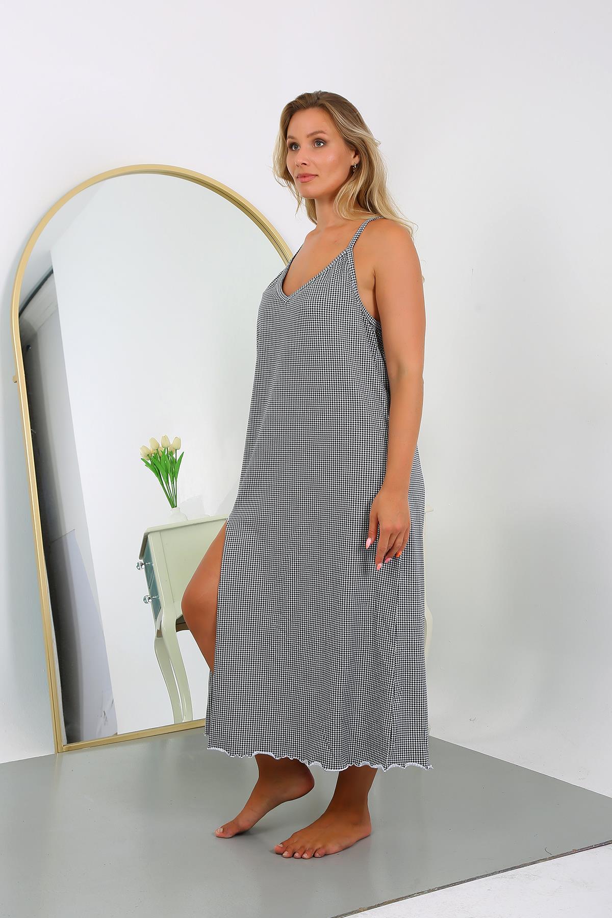 moda-cizgi-kadin-buyuk-beden-ip-askili-pamuk-uzun-gecelik-12108-385621-77-B blank
