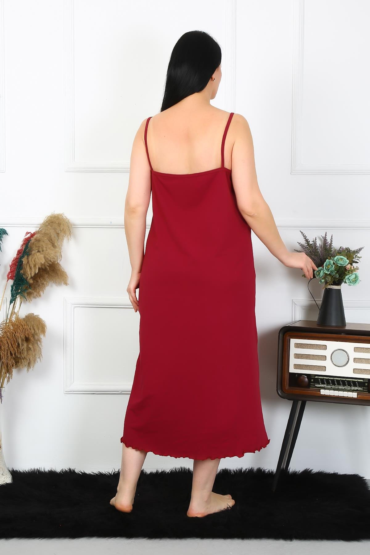moda-cizgi-kadin-buyuk-beden-ip-askili-pamuklu-bordo-uzun-gecelik-12100-383472-77-B blank