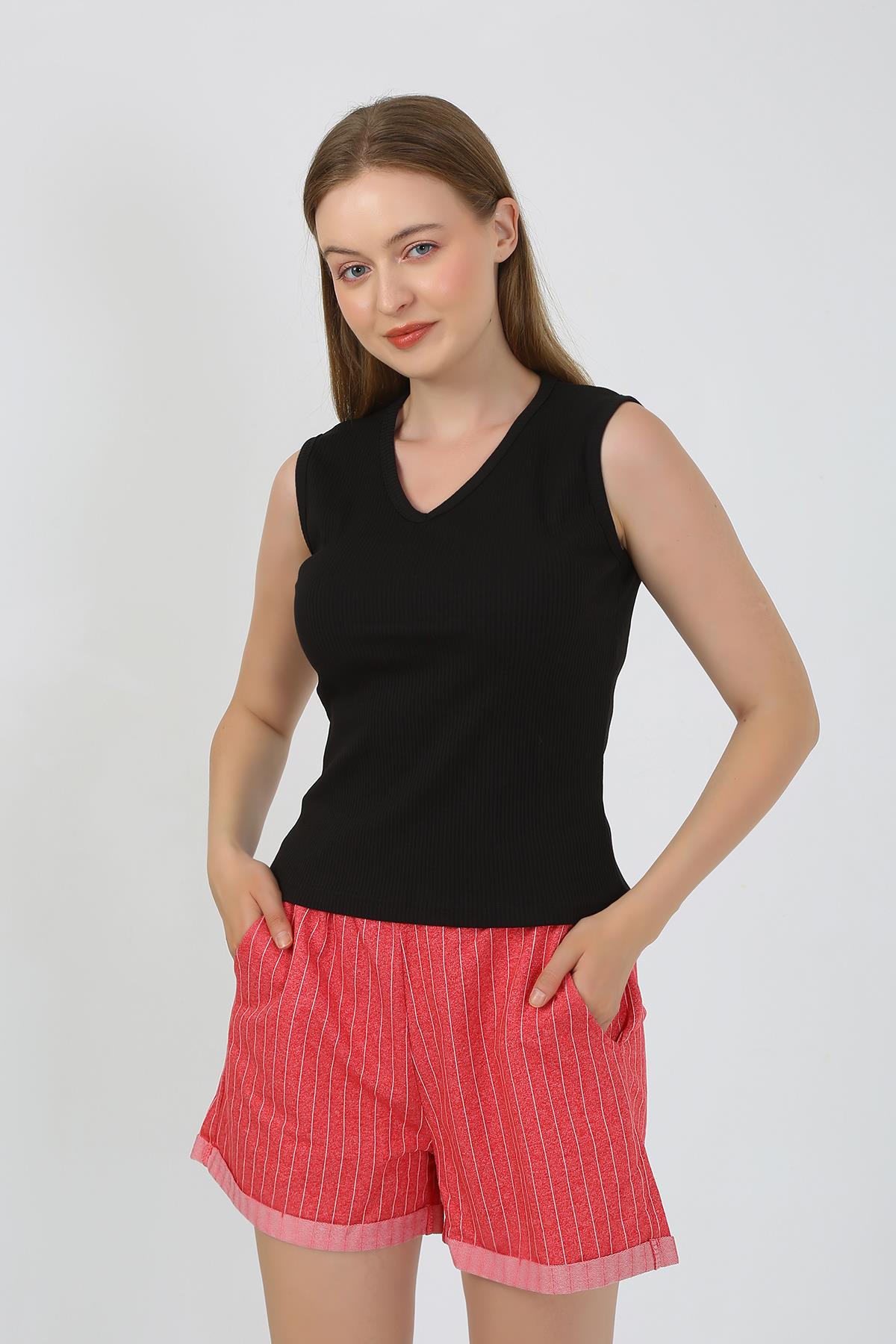 moda-cizgi-kadin-kalin-askili-sortlu-pijama-takim-siyah-3632-385132-77-B blank