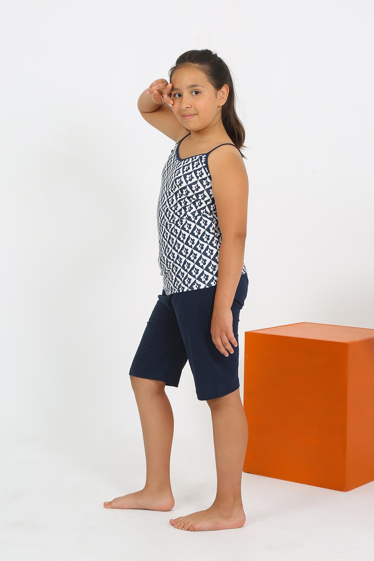 moda-cizgi-kiz-cocuk-ip-askili-sortlu-penye-lacivert-pijama-takim-20430-384500-77-B blank