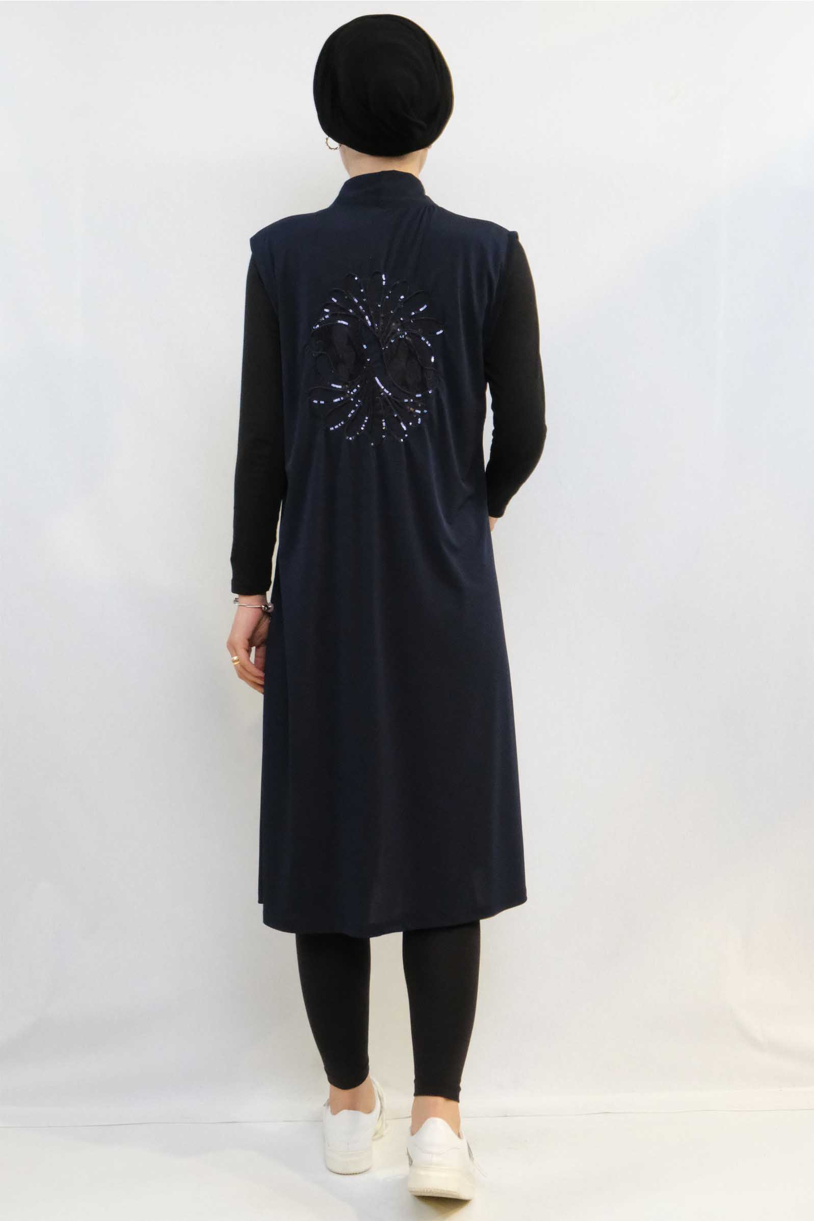 moda-cizgi-pullu-nakis-islemeli-yelek-mc724-lacivert-339096-69-B blank