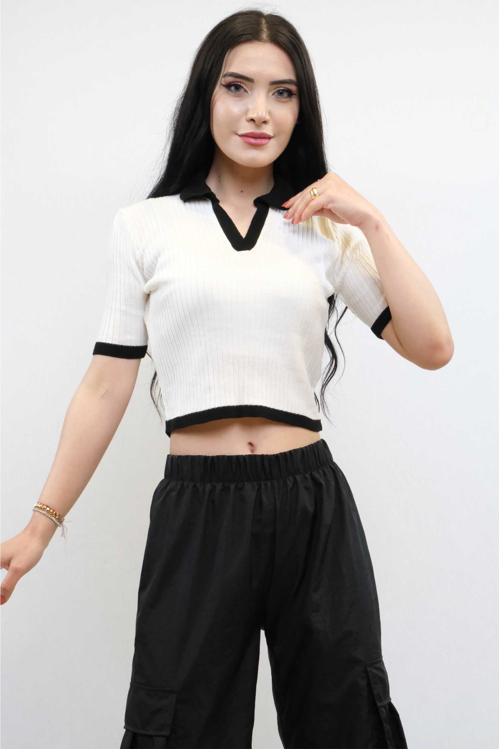 moda-cizgi-renkli-yaka-triko-crop-beyaz-338211-69-B blank