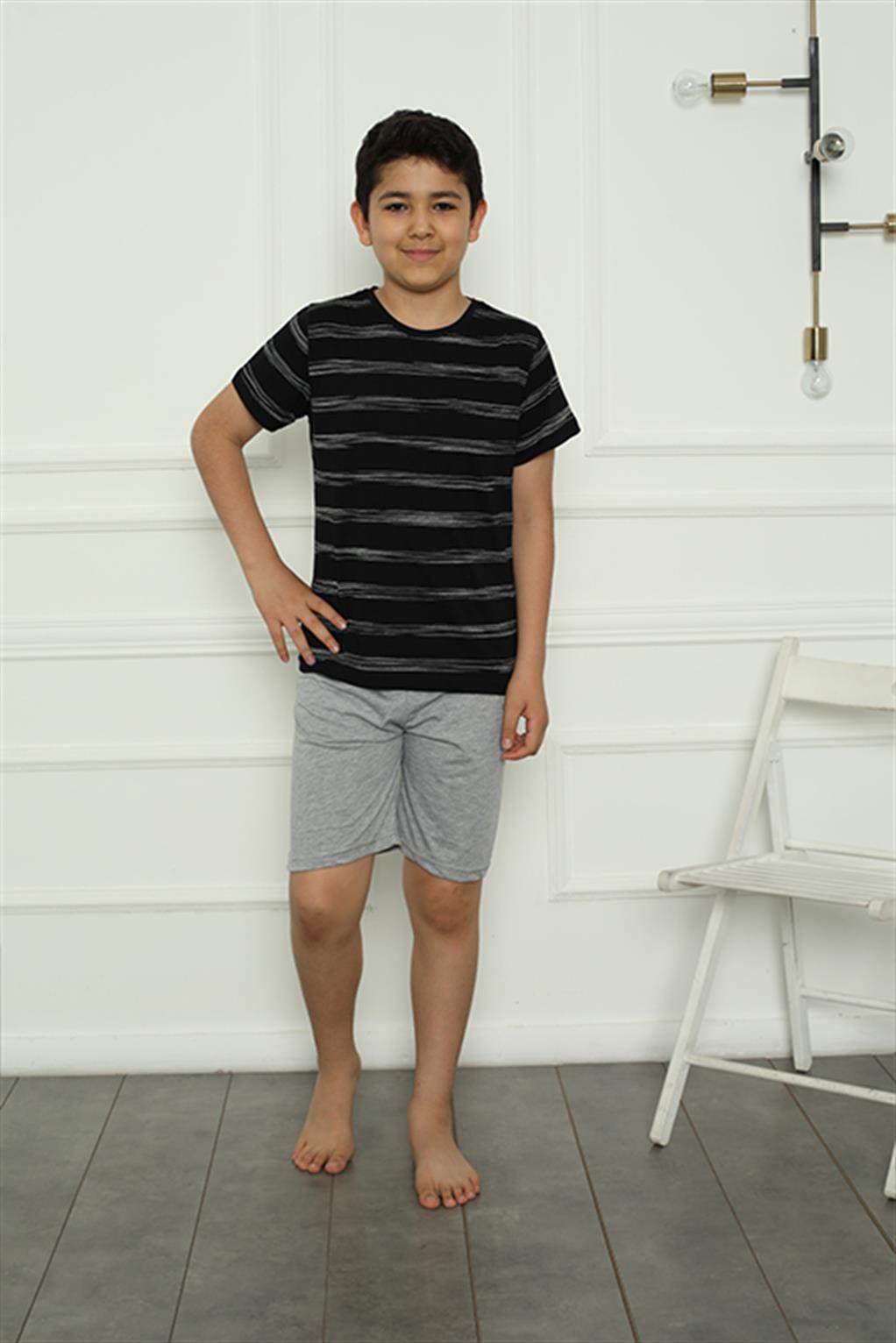 modacizgi-erkek-cocuk-penye-sortlu-pijama-takim-20392-340393-70-B blank