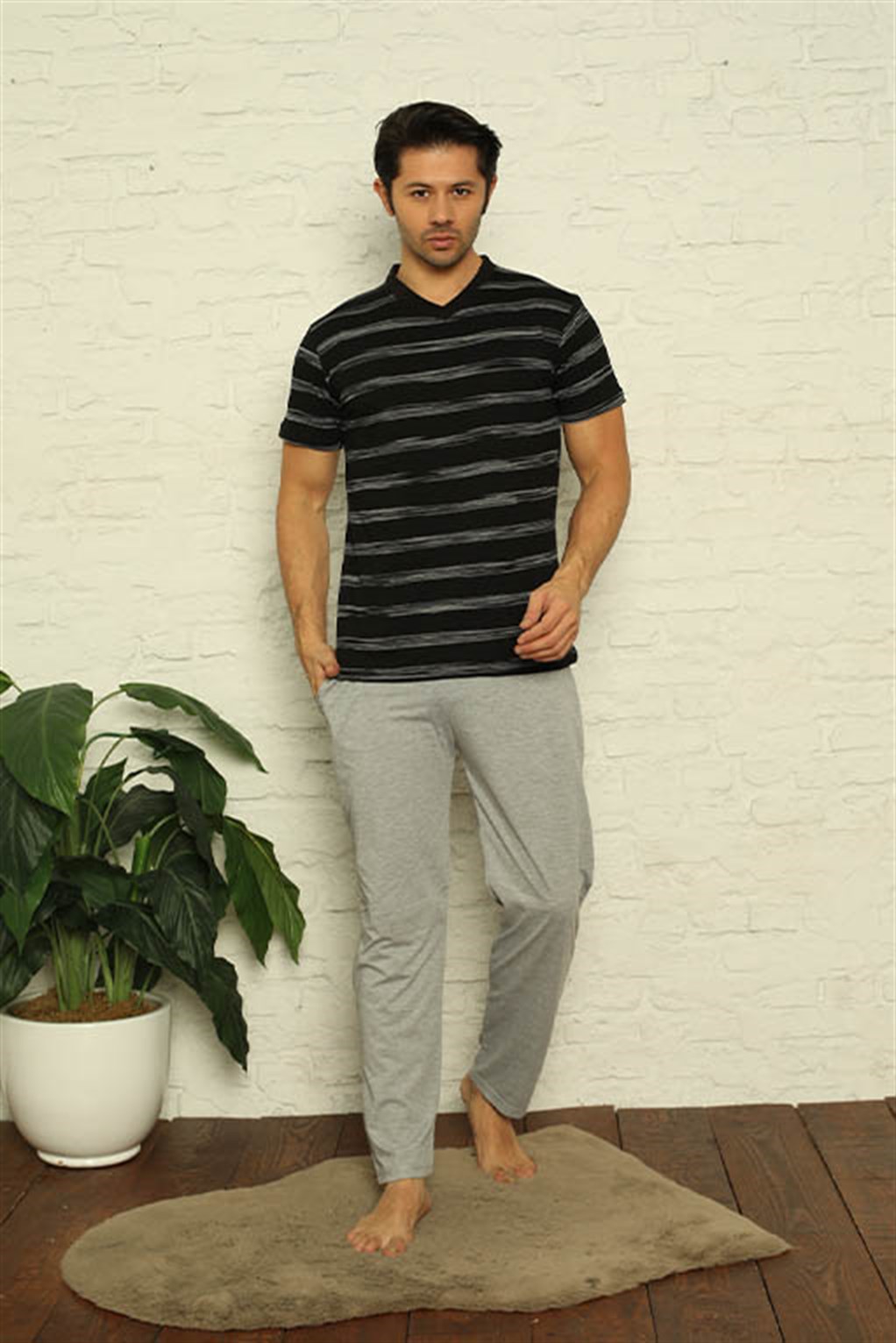 modacizgi-erkek-siyah-v-yaka-3lu-pijama-takim-6822-337456-69-B blank