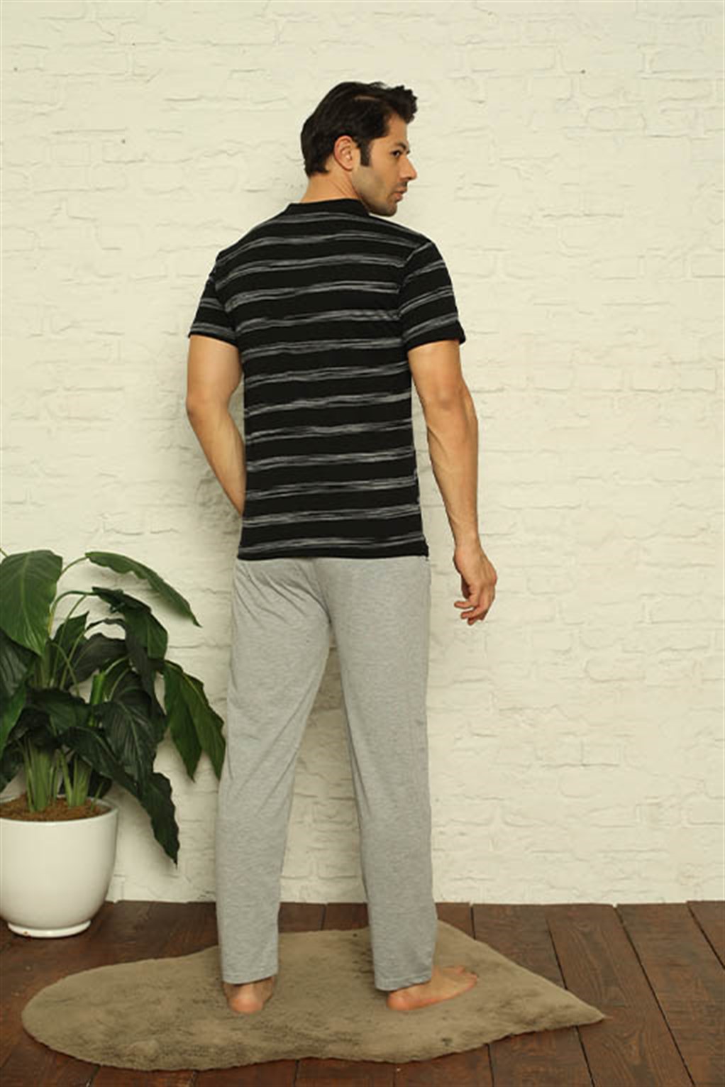 modacizgi-erkek-siyah-v-yaka-3lu-pijama-takim-6822-337457-69-B blank