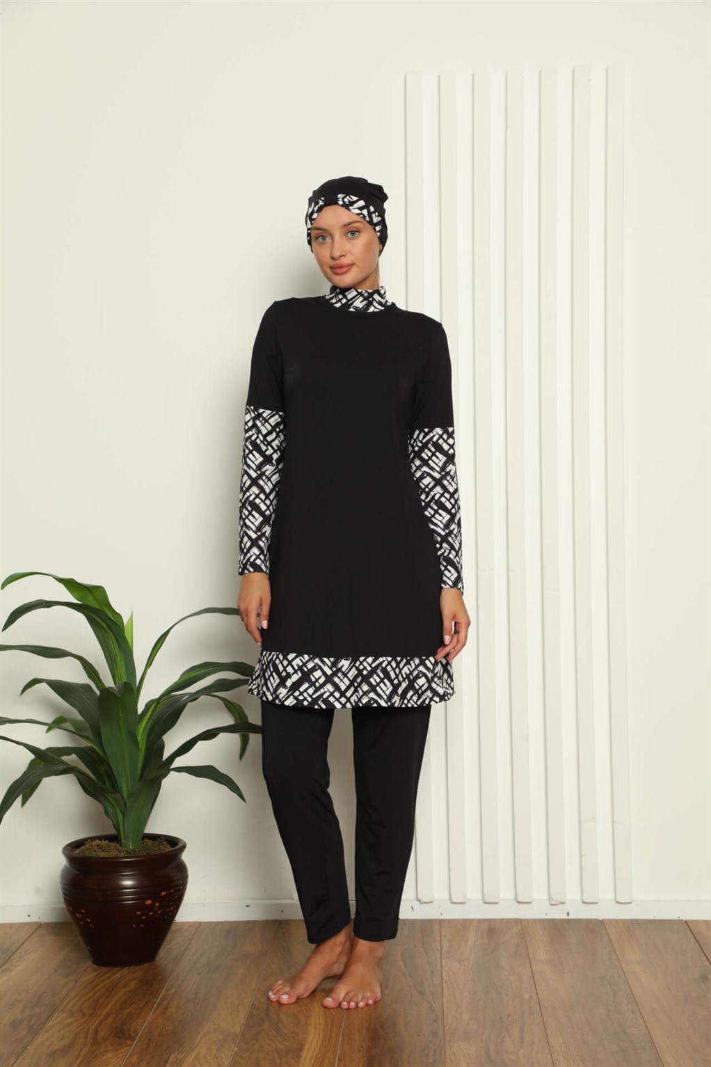 modacizgi-tam-tesettur-dijital-desenli-mayo-31039-290864-59-B blank