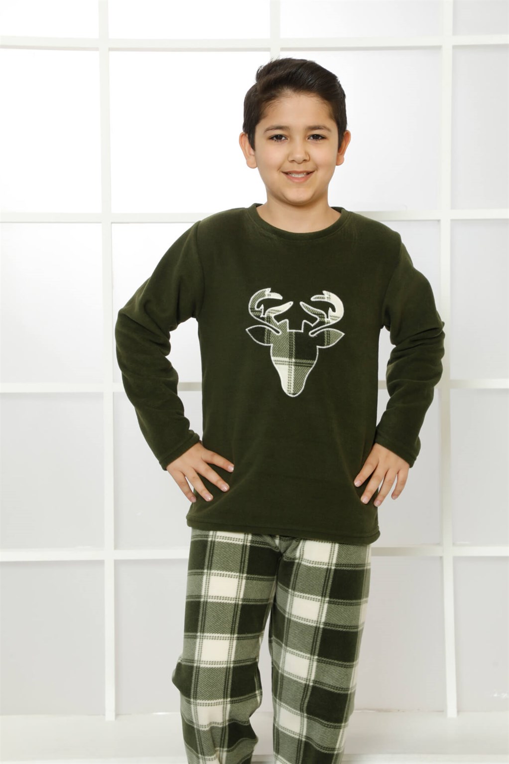 modacizgi-welsoft-polar-cocuk-pijama-takimi-4635-326415-67-B blank