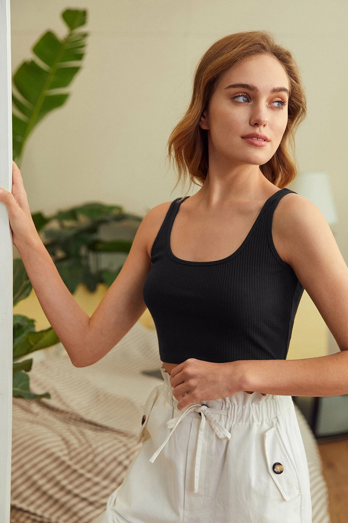 Kadın Siyah Kalın Askılı Crop Top Büstiyer - Görsel 7