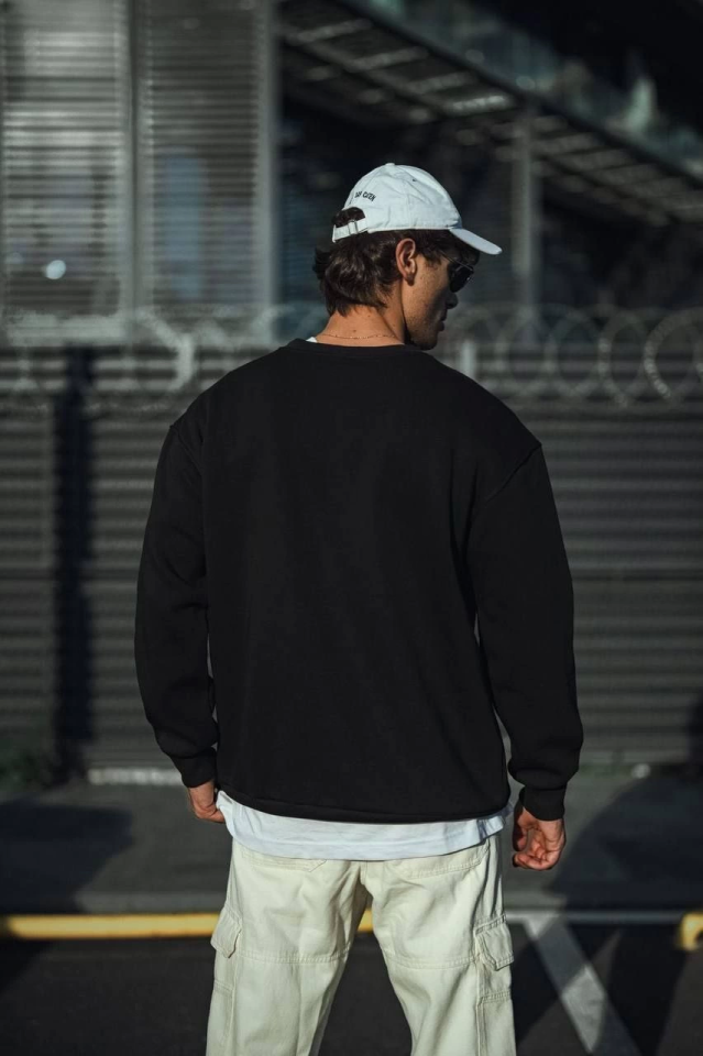 Kışlık Bisiklet Yaka Üç İplik Basic SweatShirt – Siyah