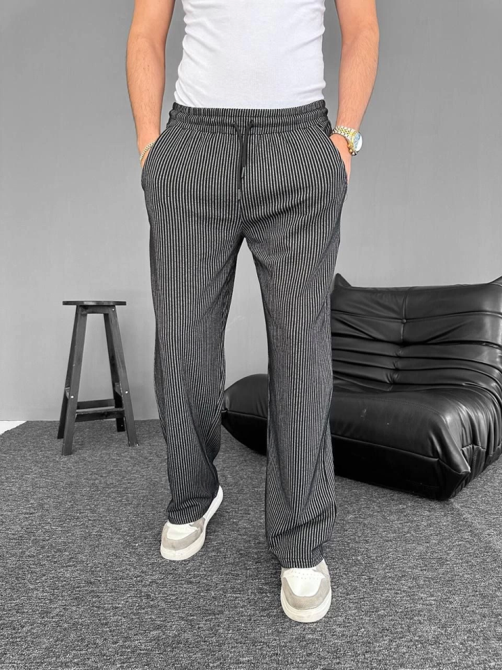 Su Yolu Çizgili Cepli Pantalon – Siyah