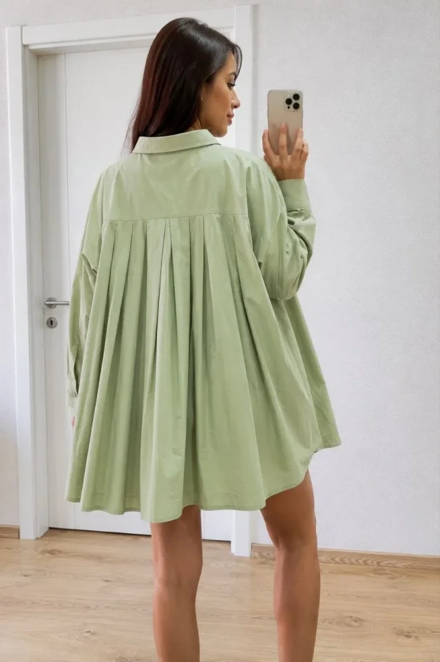 Oversize Pens Detaylı Cepli Yırtmaçlı Rahat Kalıp Poplin Gömlek – Yeşil