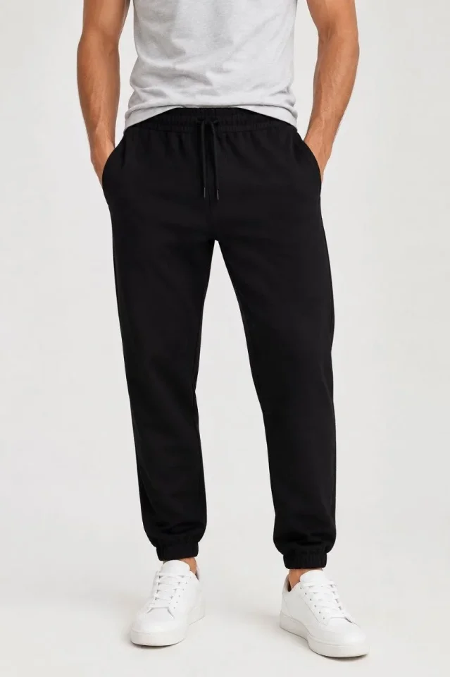 Erkek İki İplik Beli Lastikli Bağcıklı Regular Fit Jogger Eşofman Altı – Siyah