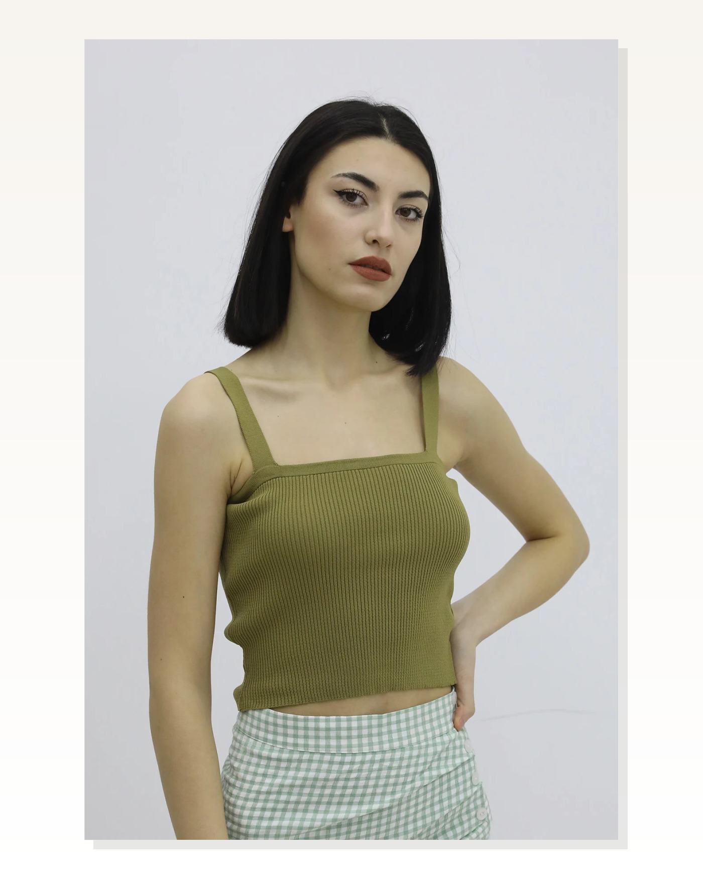 Kadın Modern Stil Askılı Triko Haki - P-019917 Büstiyer Marketplace blank