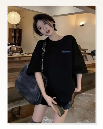 Kadın Baskılı Salaş Stil Siyah Oversize Bisiklet Yaka Tişört
