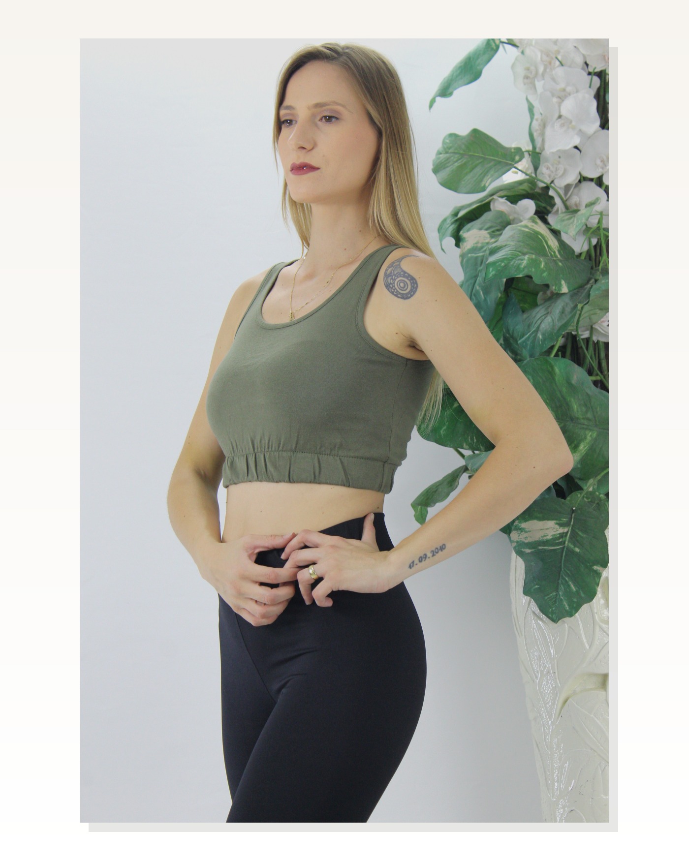Kadın Modern Stil Beli Lastikli Crop Haki - Lks2907.022 Marketplace blank