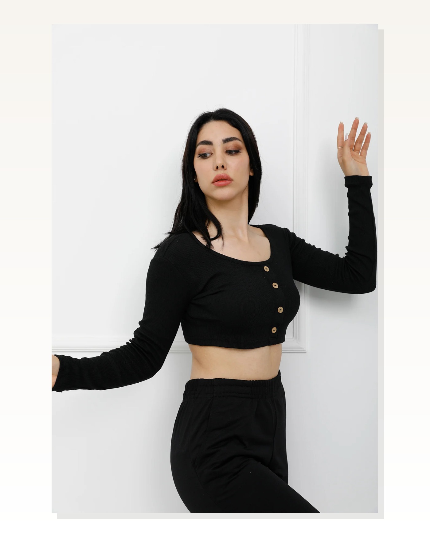 Kadın Modern Stil Düğmeli Mini Crop Bady Siyah - P-020494 Marketplace blank
