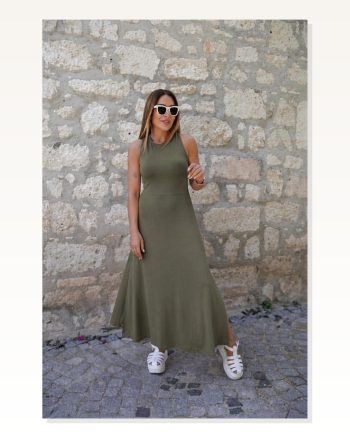Kadın Arkadan Çapraz Detay Yuvarlak Yaka Maksi Viskon Elbise