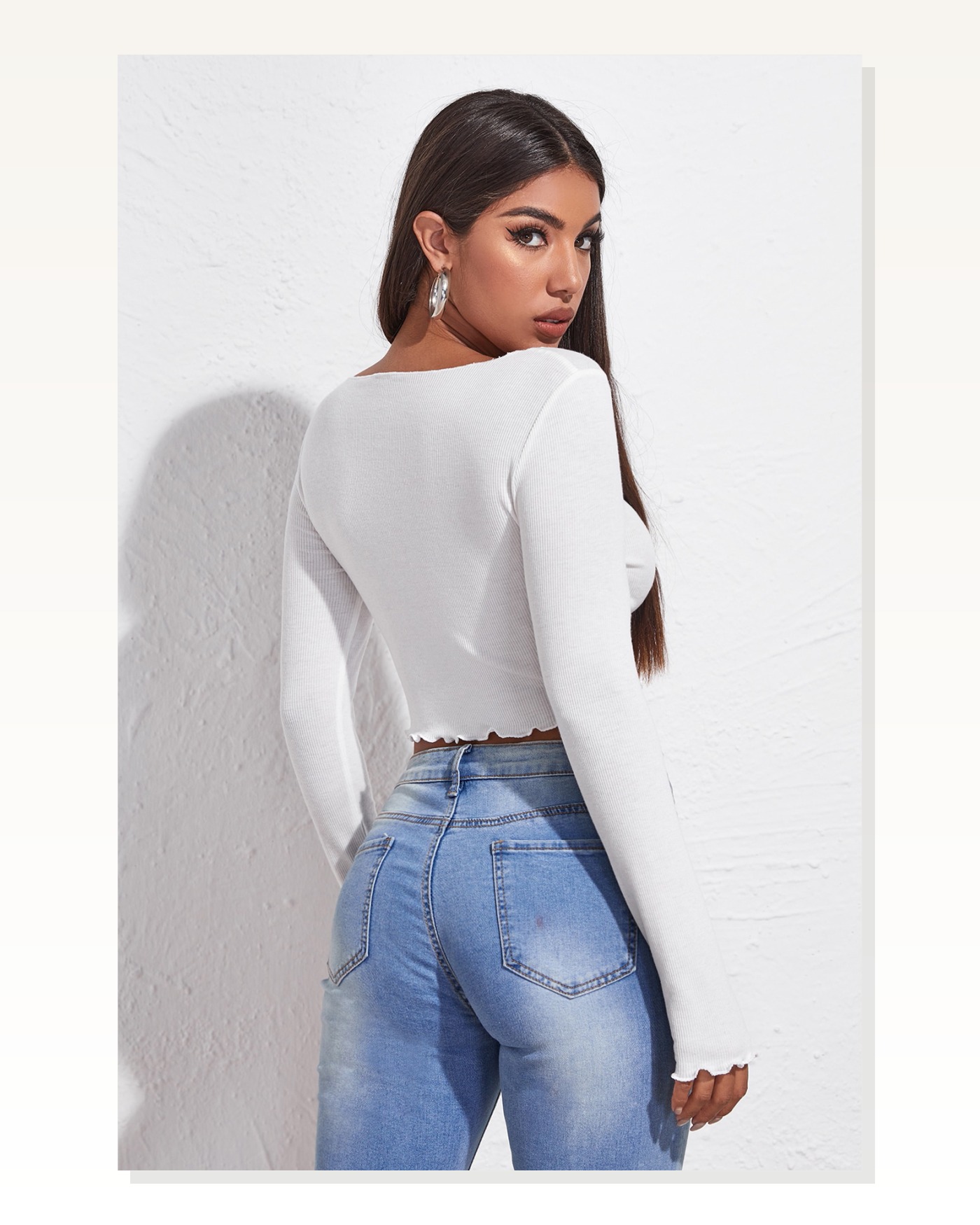 Kadın Zarif Dokunuş Beyaz Uzun Kollu Büzdürme Bağcık Detaylı Crop Top Bluz Marketplace blank