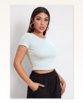 Kadın Zarif Dokunuş Beyaz Yuvarlak Yaka Yarım Kol Crop Top Bluz