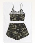 Kadın Desenli Rahat Duruş Kamuflaj Askılı Crop Top ve Şortlu Takım Gecelik