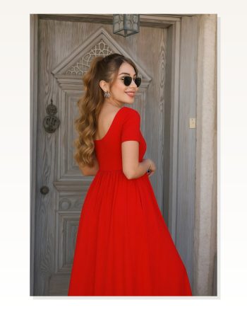 Kadın Kısa Kollu Yuvarlak Yaka Önden Yırtmaçlı Cepli Viskon Uzun Elbise