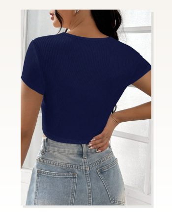 Kadın Zarif Dokunuş Lacivert Yarım Kol Düz Yaka Crop Top Bluz