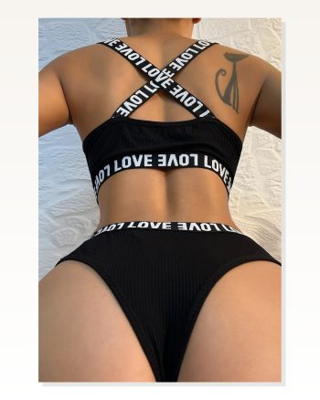 Kadın Yazı Detaylı Kombin Şıklığı Siyah Çapraz Sırt ve Love Iç Çamaşır I Takım