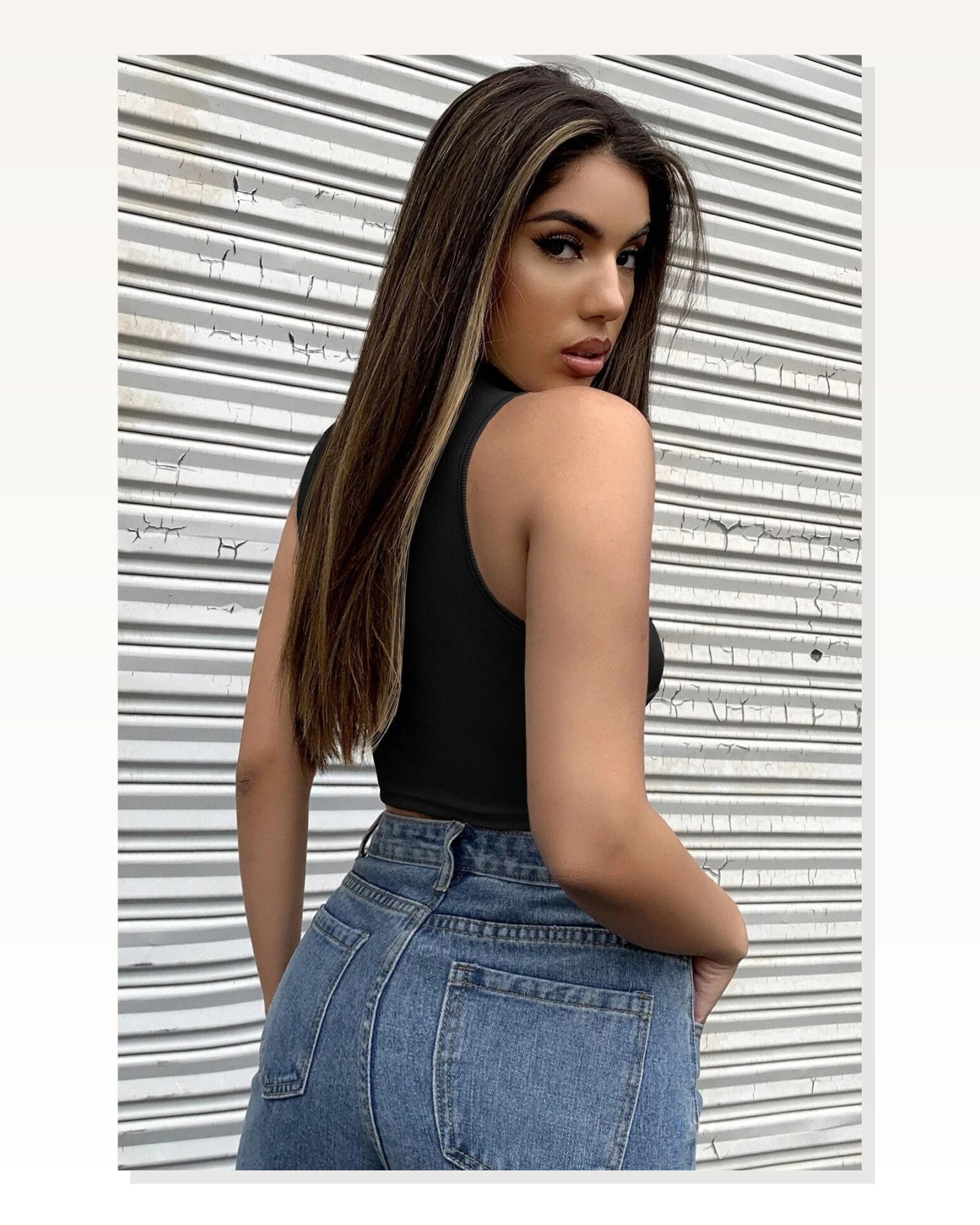 Kadın Zarif Dokunuş Siyah Yarım Fermuarlı Sıfır Kol Crop Top Bluz Marketplace blank