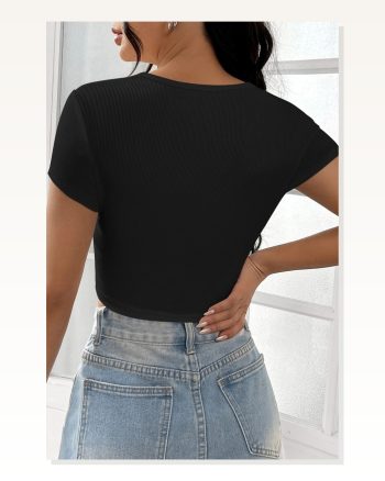 Kadın Zarif Dokunuş Siyah Yarım Kol Düz Yaka Crop Top Bluz