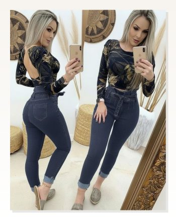 Kadın Yüksek Bel Düğmeli Yırtık Kot Pantolon