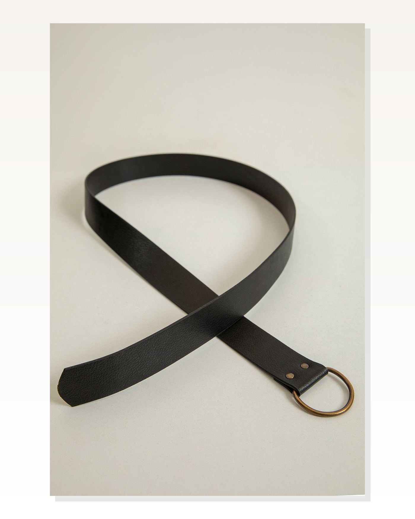 Küçük Oval Tokalı Kadın Kemer-Siyah Marketplace blank