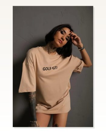 Kadın Baskılı Bej Golf GTI Retro Araba Desenli, Ön Arka Dijital Baskı, Sokak Modası Stil Oversize Tişört