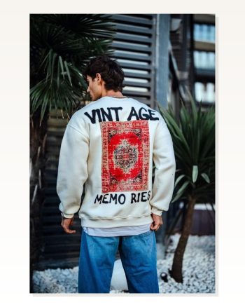 Kadın Baskılı Salaş Stil Beyaz Oversize Bisiklet Yaka Üç İplik Sweatshirt