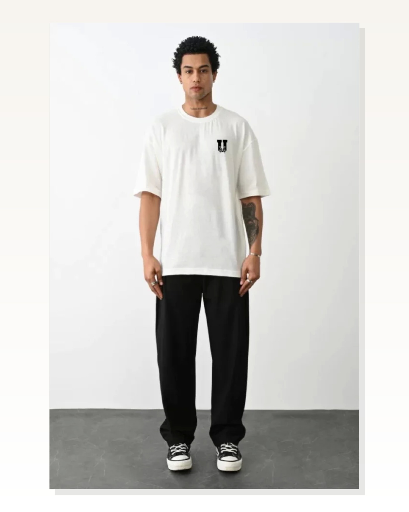 Baskılı Unisex Beyaz Minimalist Karakter Oversize Tişört Marketplace blank