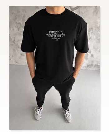 Grafik Baskılı Unisex Minimalist Siyah Bisiklet Yaka Oversize Tişört