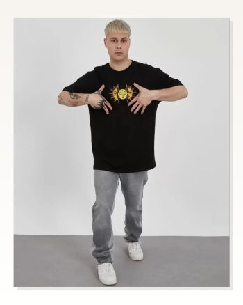 Baskılı Unisex Günlük Stil Siyah Karbon Siyahı Logo Tişört