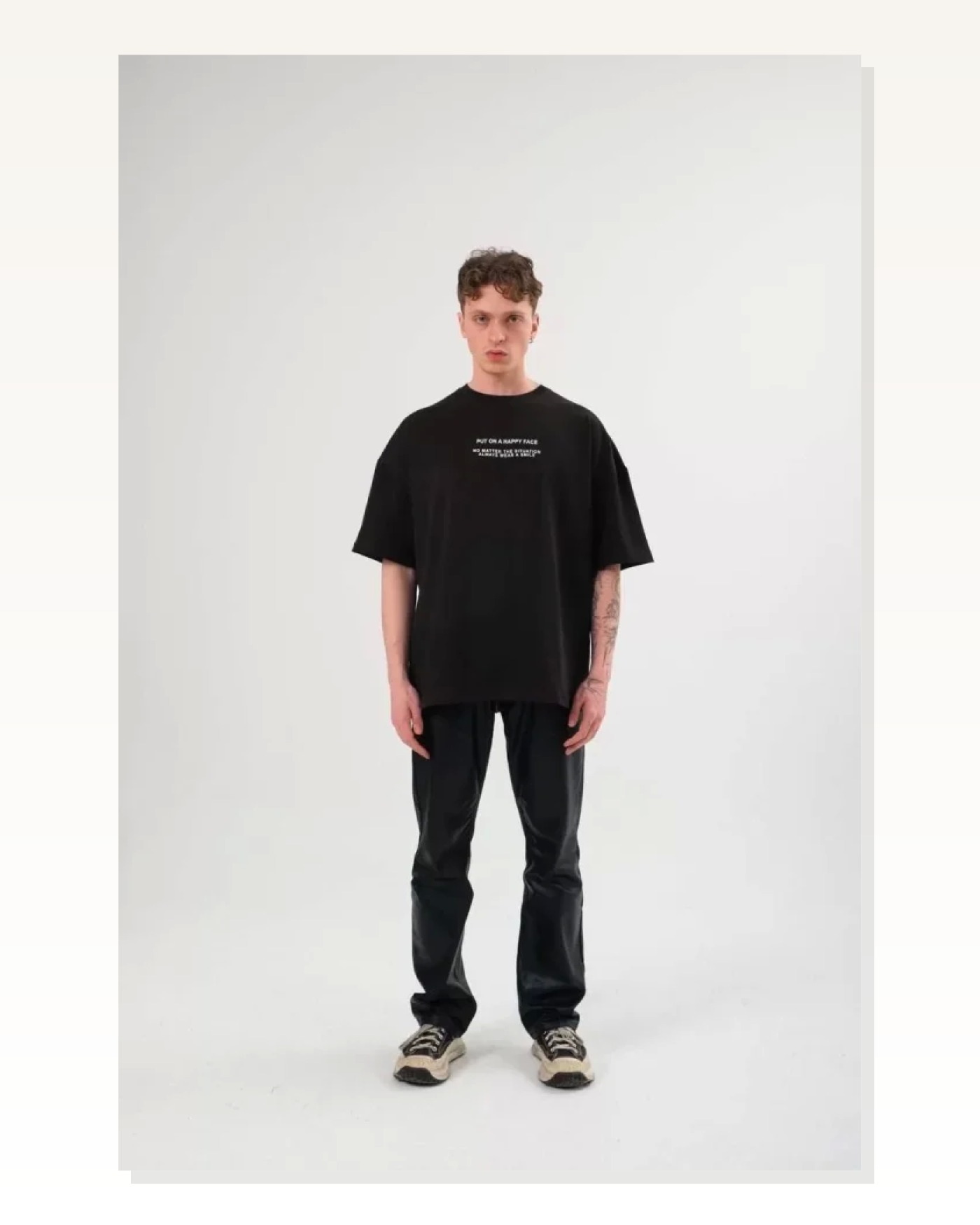 Baskılı Unisex Günlük Stil Siyah Shadow Serisi Minimal Tişört Marketplace
