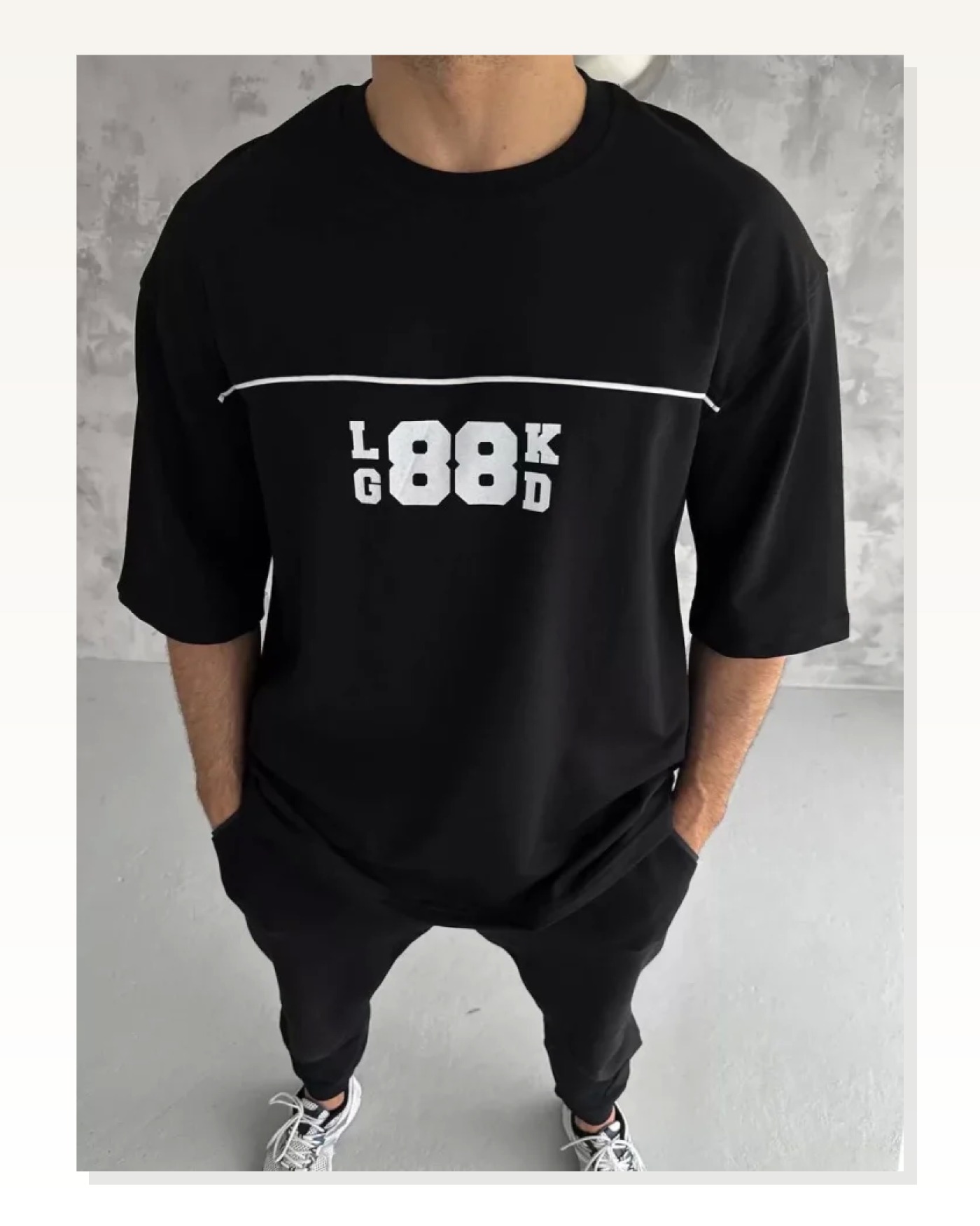 Baskılı Unisex Günlük Stil Siyah İkonik Logo Tasarım Tişört Marketplace blank