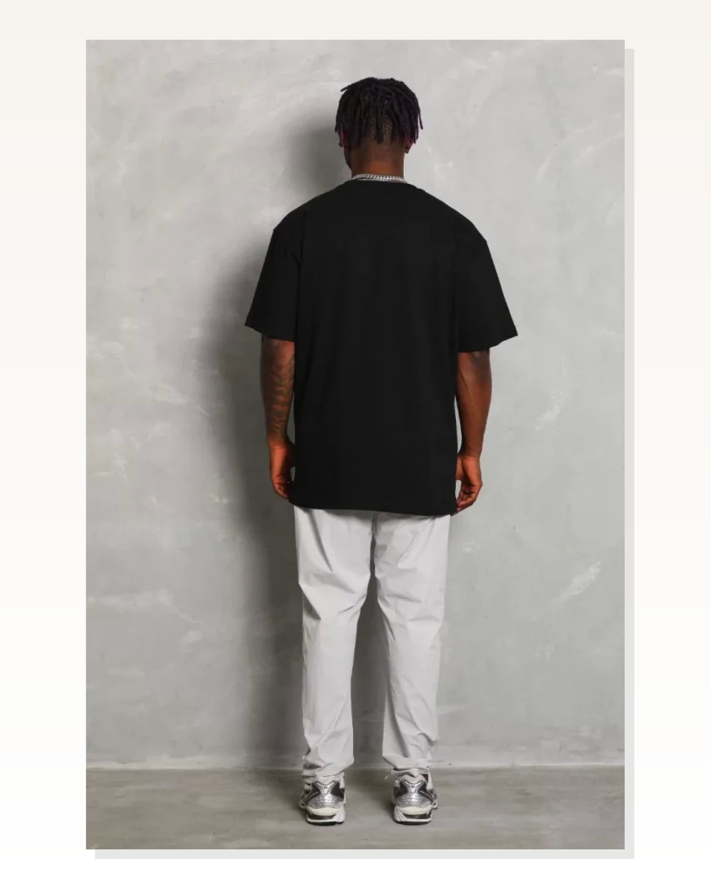 Düz Dokulu Unisex Salaş Stil Kömür Siyahı Oversize Bisiklet Yaka Tişört Marketplace blank