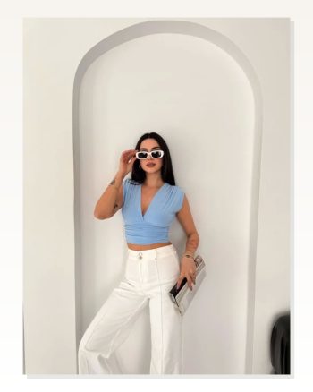 Bebek Vatkalı Kolsuz V Yaka Drapeli Crop Bluz Likralı Fit Mavisi