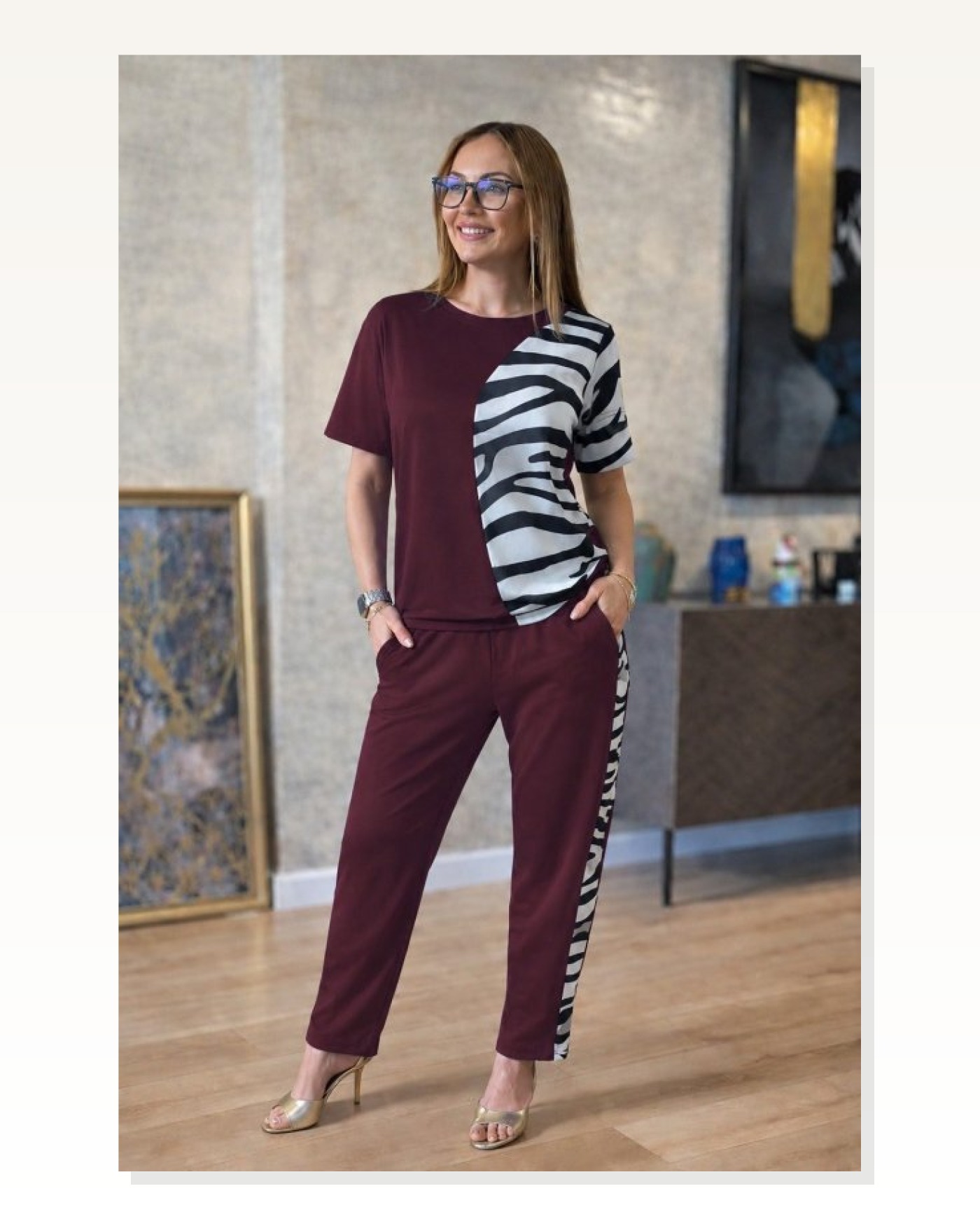 Kadın Kısa Kollu Bisiklet Yaka Zebra Desen Bluz Ve Pantolon Ikili Takım Marketplace blank