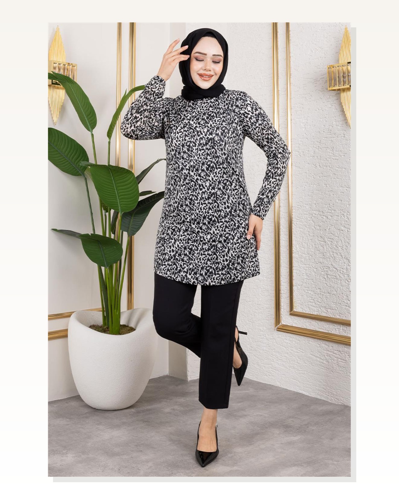 Desenli Tesettür Tunik SİYAH Marketplace blank